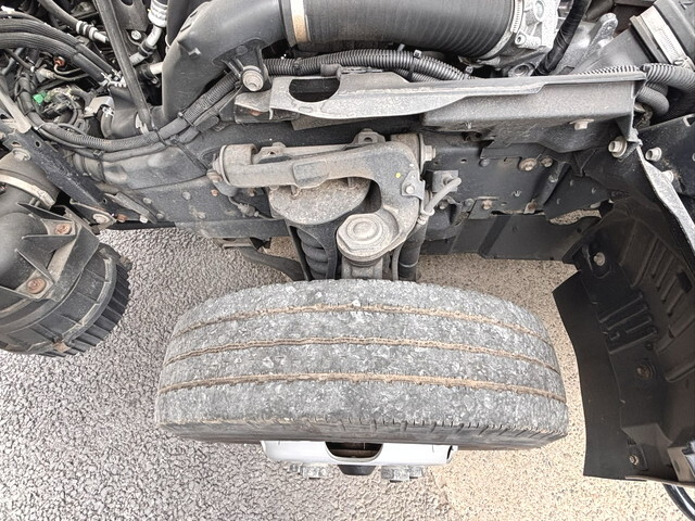 いすゞエルフ冷凍車（冷蔵車）小型（2t・3t）[写真23]