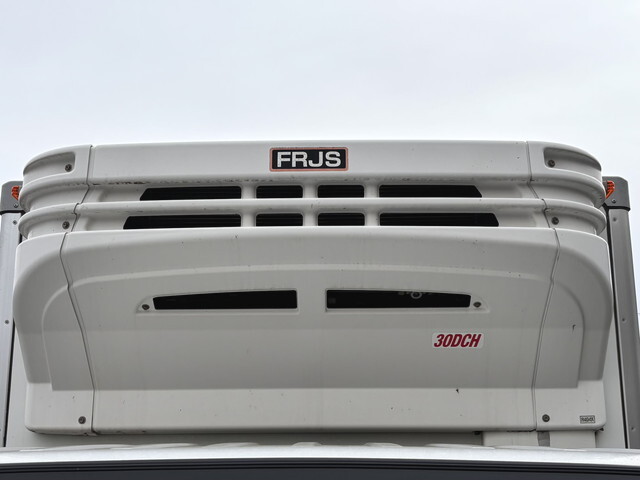 いすゞエルフ冷凍車（冷蔵車）小型（2t・3t）[写真27]