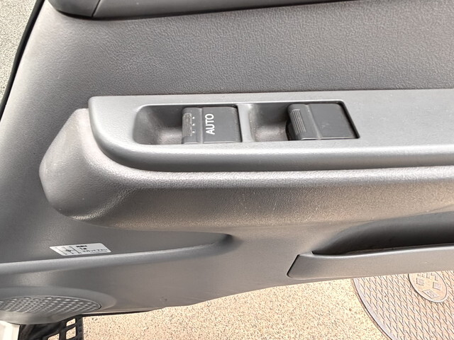 いすゞエルフ冷凍車（冷蔵車）小型（2t・3t）[写真28]