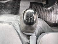 いすゞエルフ冷凍車（冷蔵車）小型（2t・3t）[写真37]