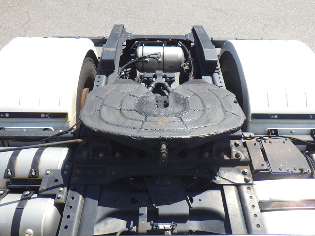 日野プロフィアトレーラーヘッド（トラクターヘッド）大型（10t）[写真23]