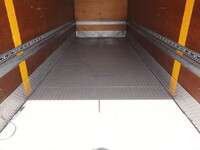 いすゞフォワードアルミバン中型（4t）[写真15]