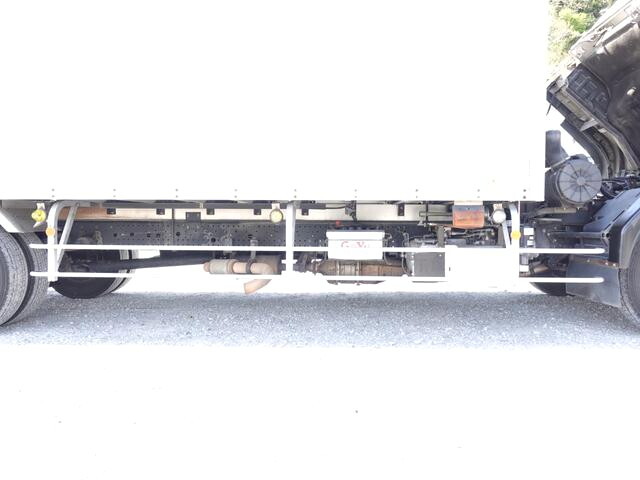 いすゞフォワードアルミバン中型（4t）[写真16]