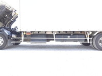 いすゞフォワードアルミバン中型（4t）[写真20]