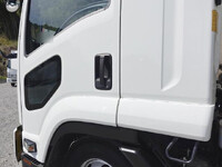 いすゞフォワードアルミバン中型（4t）[写真09]