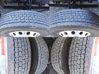 いすゞフォワードアルミウイング中型（4t）[写真19]