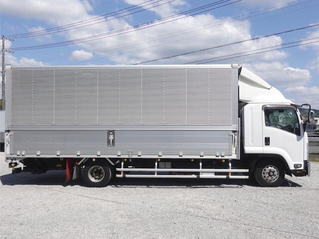 いすゞフォワードアルミウイング中型（4t）[写真07]