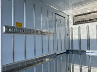 三菱ふそうキャンター冷凍車（冷蔵車）小型（2t・3t）[写真16]