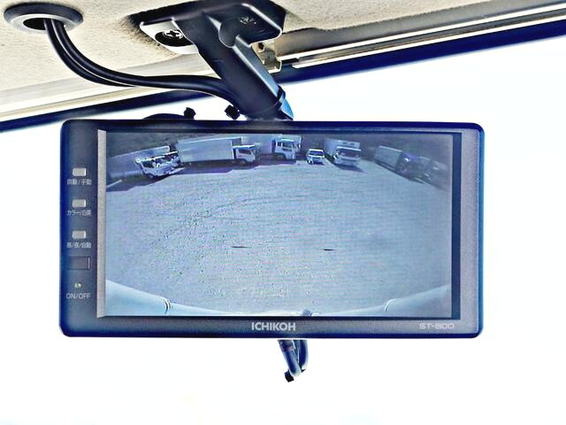 日野レンジャー冷凍車（冷蔵車）中型（4t）[写真24]