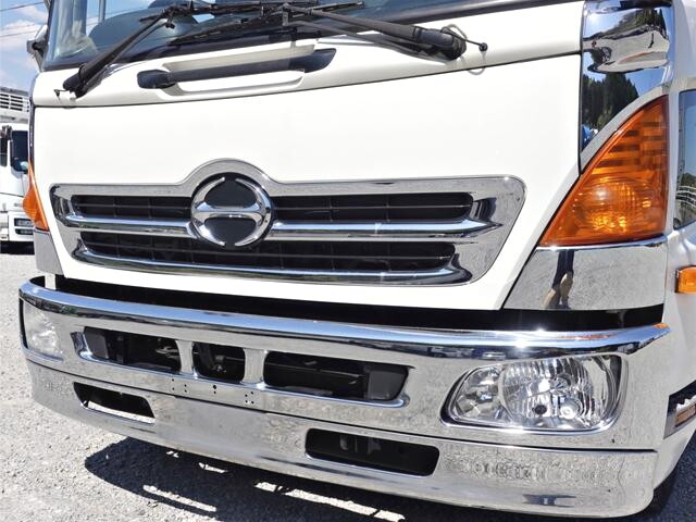 日野レンジャー冷凍車（冷蔵車）中型（4t）[写真03]