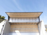 いすゞフォワードアルミウイング中型（4t）[写真14]