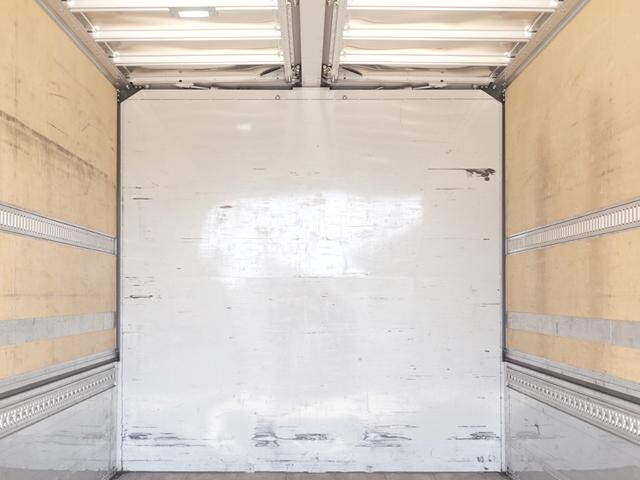 いすゞフォワードアルミウイング中型（4t）[写真15]