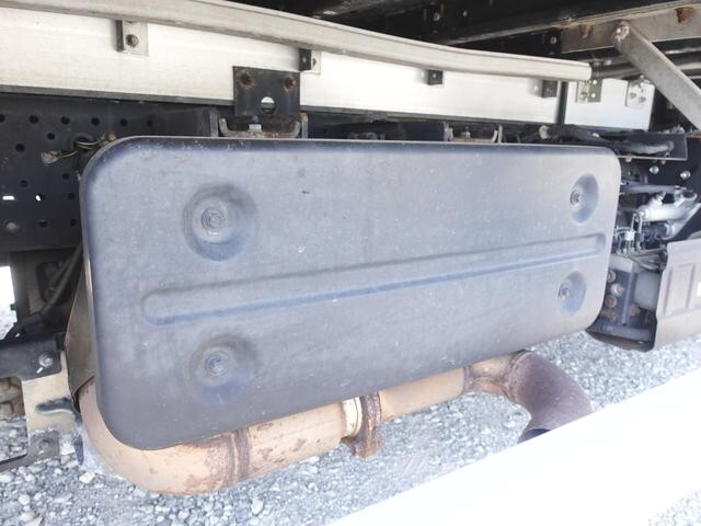 いすゞフォワードアルミウイング中型（4t）[写真21]