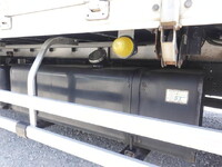 いすゞフォワードアルミウイング中型（4t）[写真23]