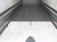 いすゞフォワードアルミウイング中型（4t）[写真19]