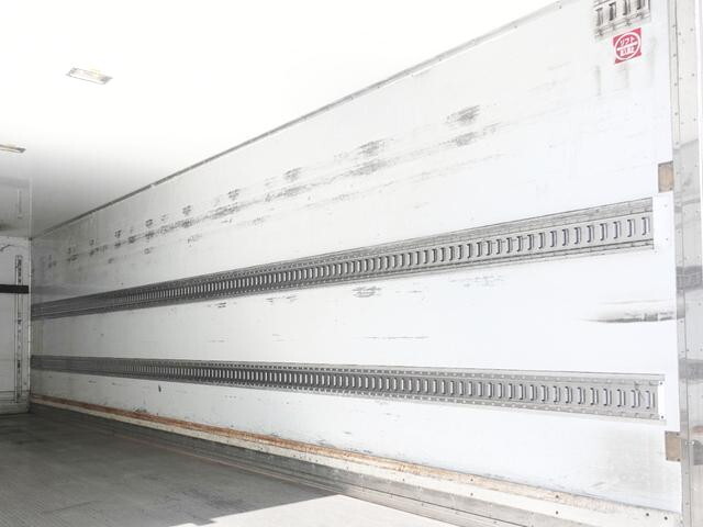 日野レンジャー冷凍車（冷蔵車）増トン（6t・8t）[写真12]