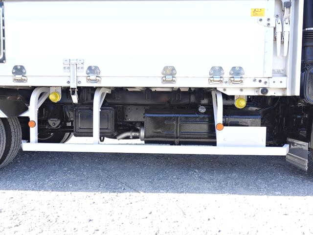 トヨタダイナアルミウイング小型（2t・3t）[写真17]