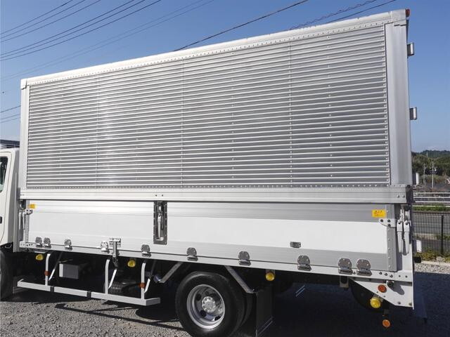 トヨタダイナアルミウイング小型（2t・3t）[写真08]