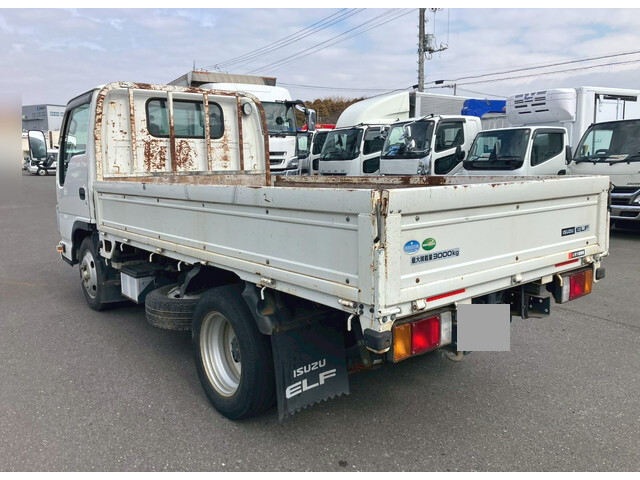 いすゞエルフ平ボディ小型（2t・3t）[写真02]