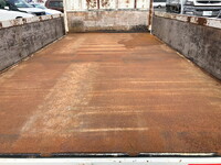 いすゞエルフ平ボディ小型（2t・3t）[写真24]