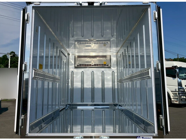 三菱ふそうキャンター冷凍車（冷蔵車）小型（2t・3t）[写真17]