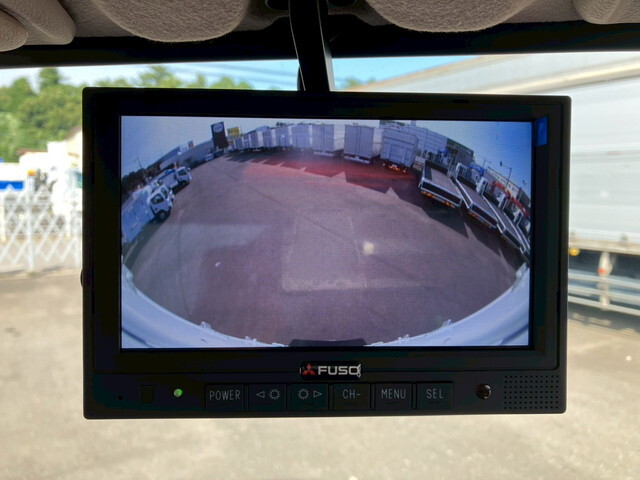 三菱ふそうキャンター冷凍車（冷蔵車）小型（2t・3t）[写真24]