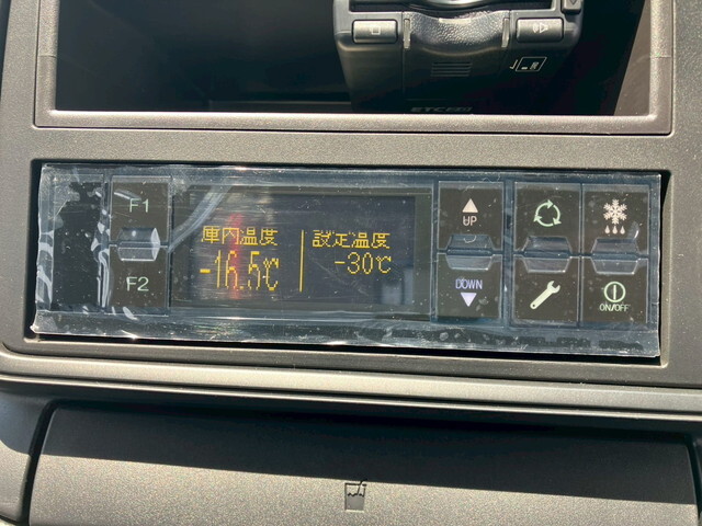 三菱ふそうキャンター冷凍車（冷蔵車）小型（2t・3t）[写真33]