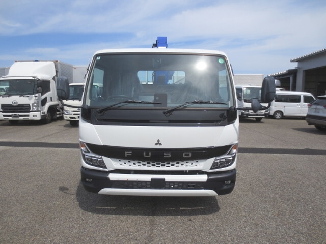 三菱ふそうキャンタークレーン4段小型（2t・3t）[写真05]