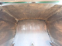 いすゞエルフパッカー車（塵芥車）小型（2t・3t）[写真13]