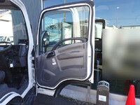 いすゞエルフパッカー車（塵芥車）小型（2t・3t）[写真28]