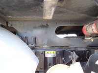 いすゞエルフパッカー車（塵芥車）小型（2t・3t）[写真08]