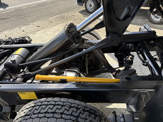 三菱ふそうキャンターダンプ小型（2t・3t）[写真12]