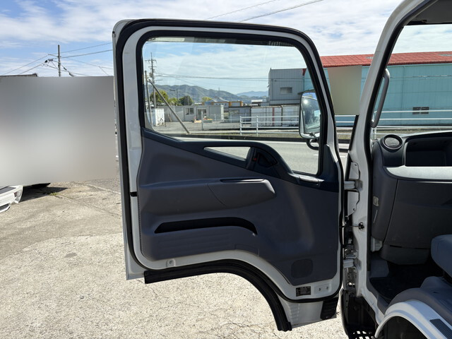 三菱ふそうキャンターダンプ小型（2t・3t）[写真07]