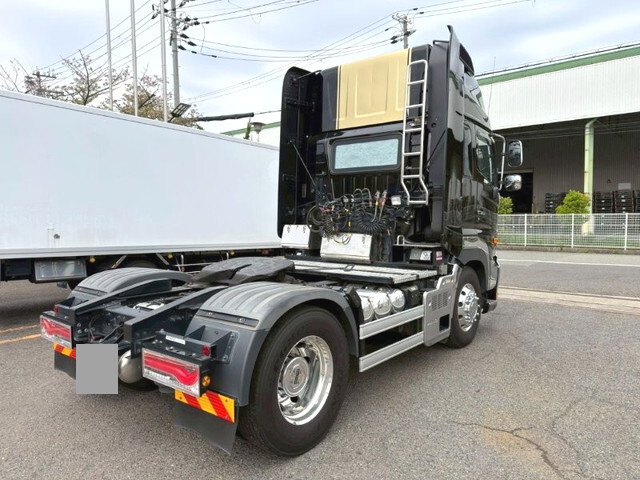 日野プロフィアトレーラーヘッド（トラクターヘッド）大型（10t）[写真04]