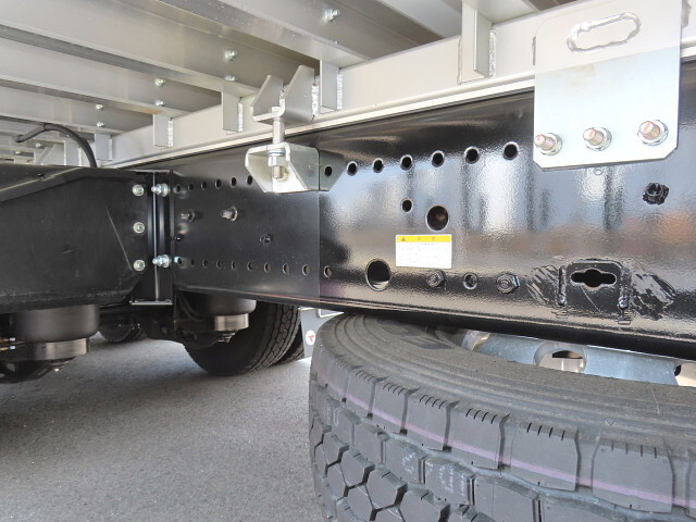 日野プロフィア冷凍車（冷蔵車）大型（10t）[写真12]