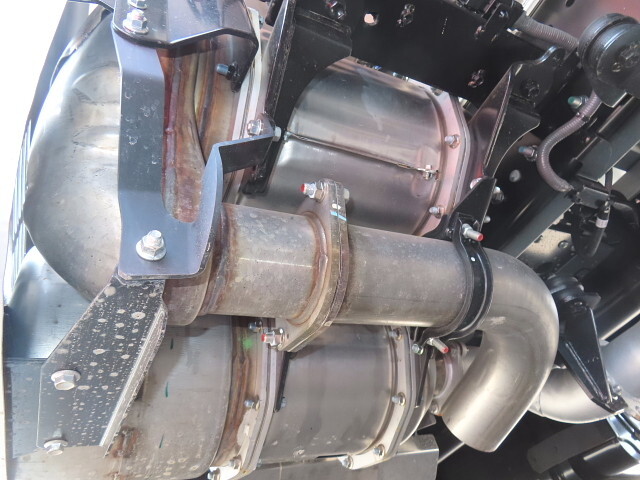 日野プロフィア冷凍車（冷蔵車）大型（10t）[写真13]