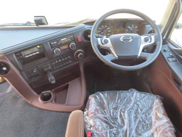 日野プロフィア冷凍車（冷蔵車）大型（10t）[写真19]