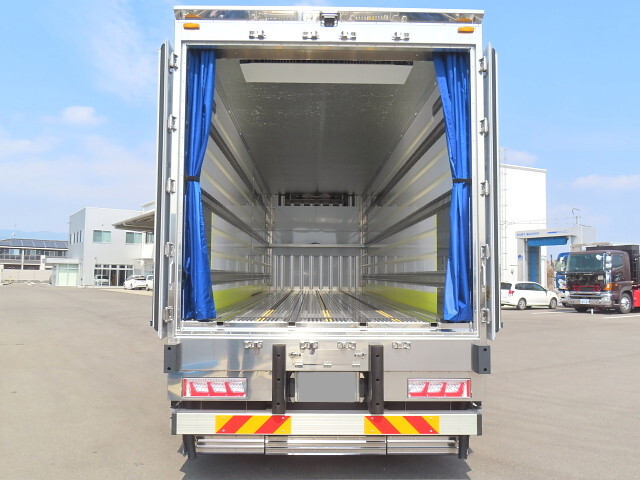 日野プロフィア冷凍車（冷蔵車）大型（10t）[写真07]