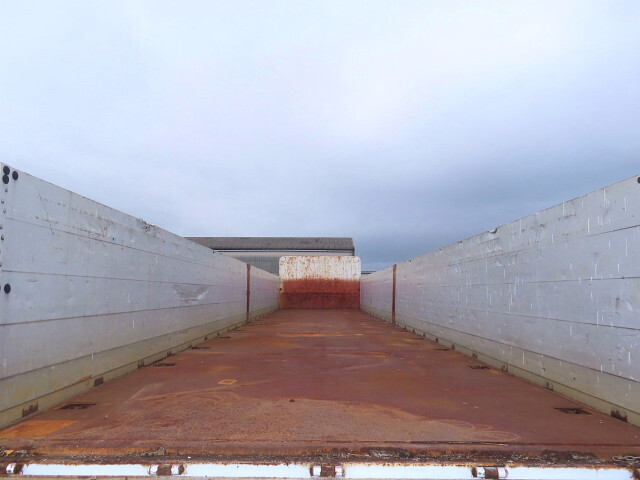 その他のメーカーその他の車種煽付平床式トレーラー大型（10t）[写真19]