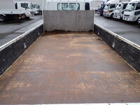 三菱ふそうキャンター平ボディ小型（2t・3t）[写真15]