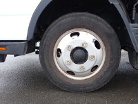 三菱ふそうキャンター平ボディ小型（2t・3t）[写真22]