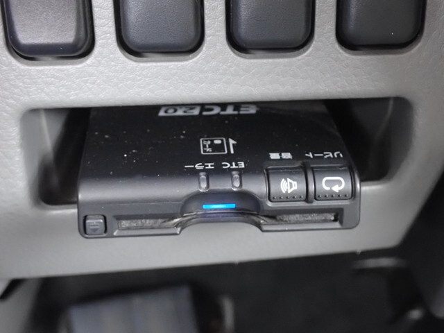 三菱ふそうキャンター平ボディ小型（2t・3t）[写真31]