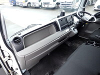 三菱ふそうキャンター平ボディ小型（2t・3t）[写真35]