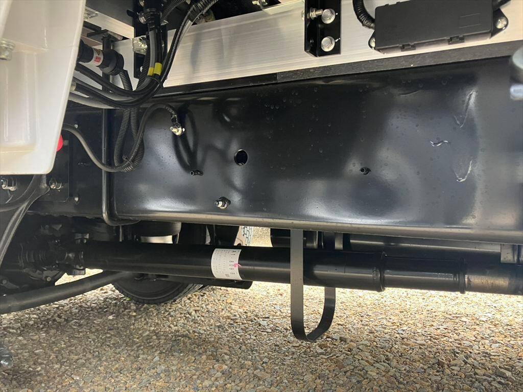 日野レンジャーアルミウイング中型（4t）[写真15]