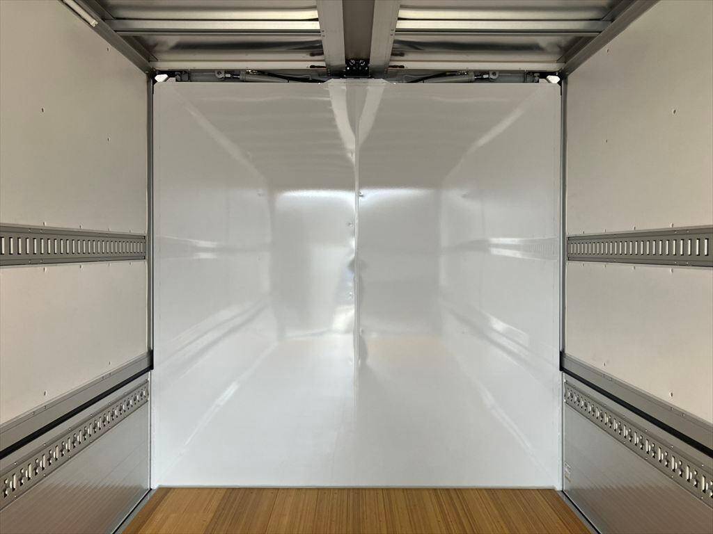 日野レンジャーアルミウイング中型（4t）[写真07]