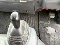 いすゞエルフ冷凍車（冷蔵車）小型（2t・3t）[写真22]