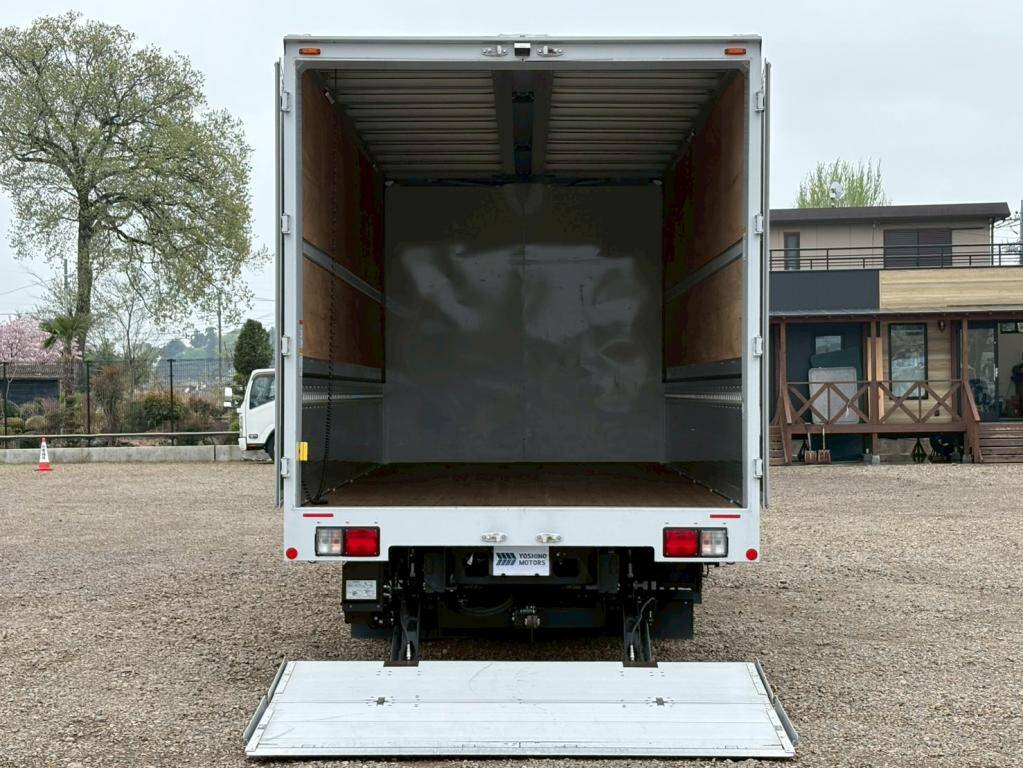 日野レンジャーアルミウイング中型（4t）[写真11]