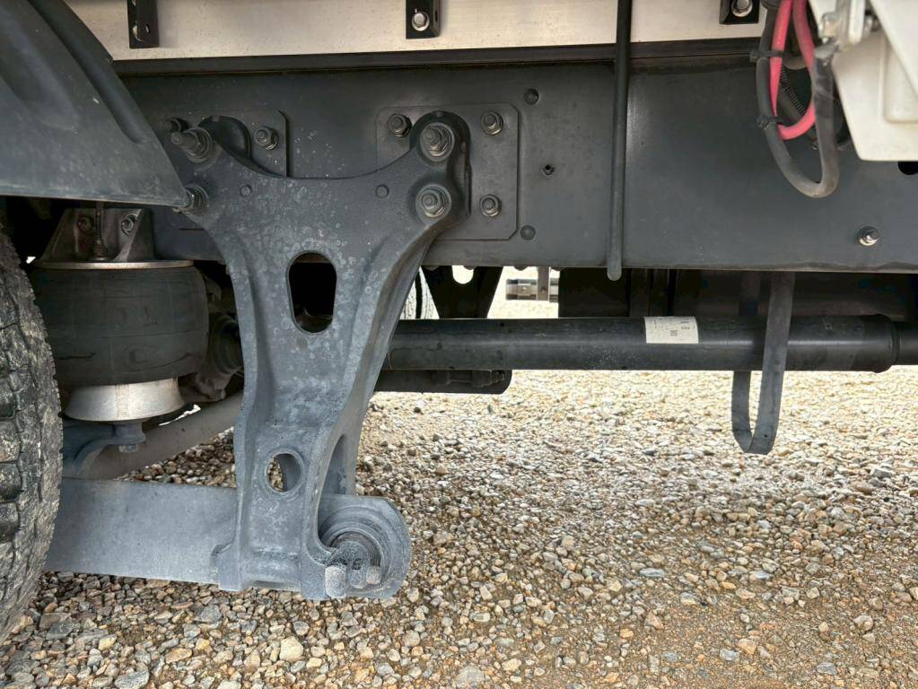 日野レンジャーアルミウイング中型（4t）[写真16]