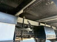 いすゞエルフ冷凍車（冷蔵車）小型（2t・3t）[写真12]