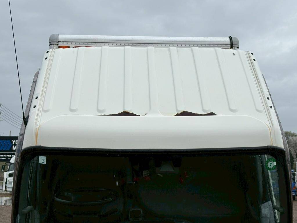 日野デュトロアルミバン小型（2t・3t）[写真19]